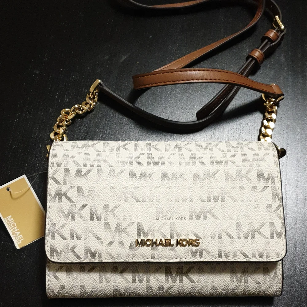 Michael Kors Multifunction crossbody bag - Picture 1 of 4